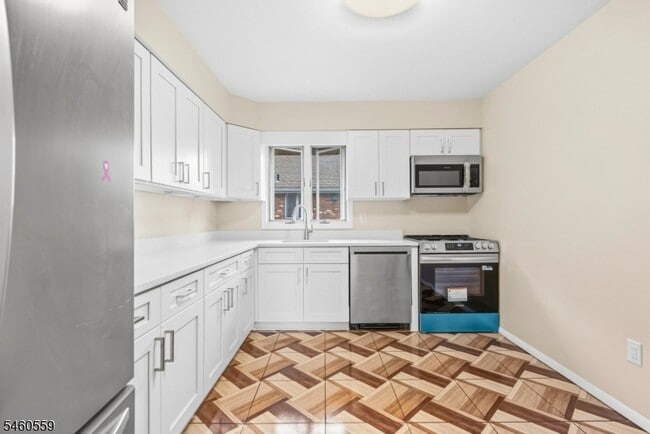 415 Morningside Ave