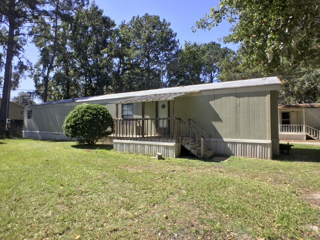 Building Photo - 6803 Waters Ave