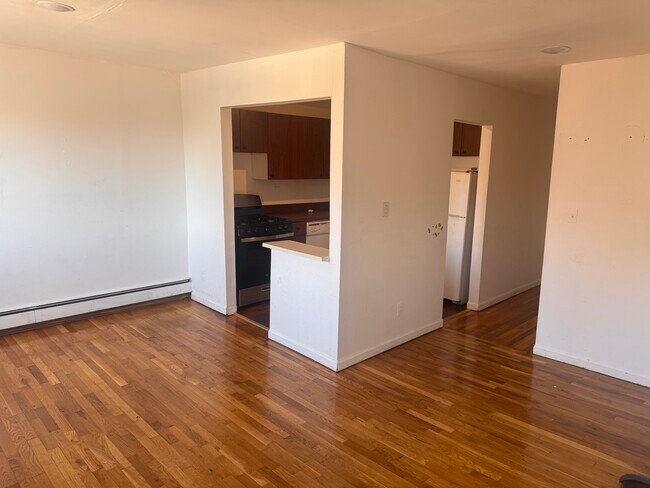 Photo - 7559 113th St