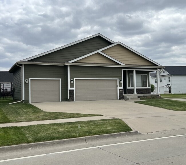 Photo - 1901 NE Little Beaver Dr