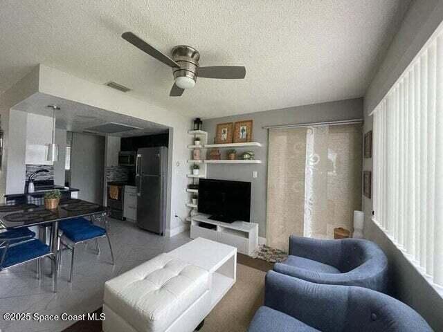 Photo - 524 Beach Park Ln Unit V221