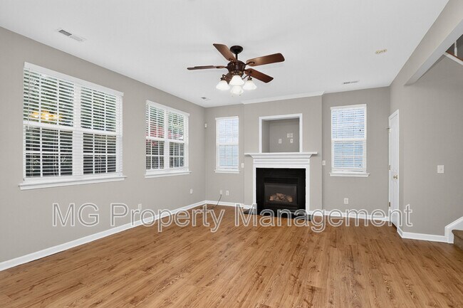 Photo - 16223 Circlegreen Dr
