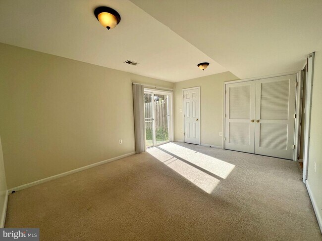 Photo - 319 Bertelli Ct