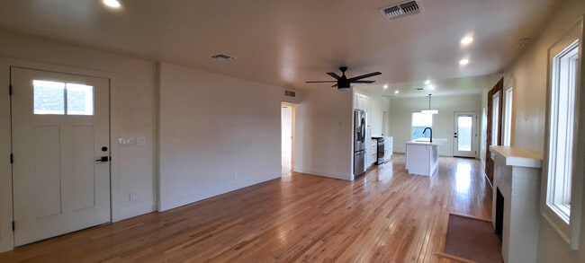 Photo - 2234 N Evergreen St