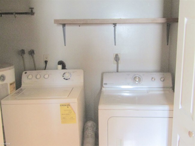 Photo - 3 br, 2 bath Condo - Greenwich Ave Condo Unidad Apt 1-12