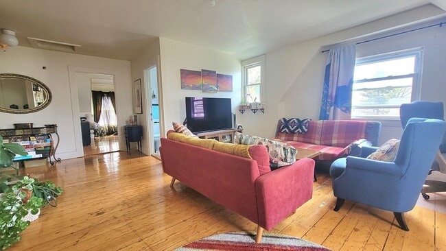 Photo - 45 Auburn St Unit 3
