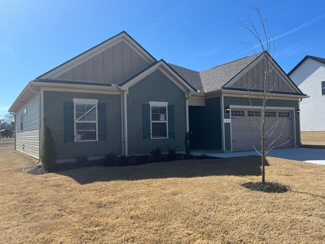 Building Photo - 23 Country Cir