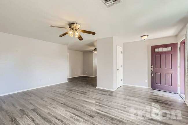 Photo - 3020 W Mariposa St