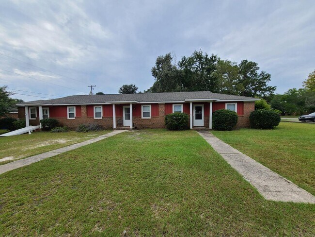 Photo - 3904 Persimmon St