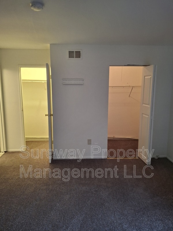 Photo - 1005 Bromley Estate