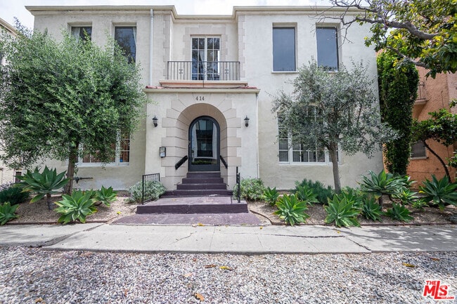Building Photo - 414 N Curson Ave Unit 216 Rental