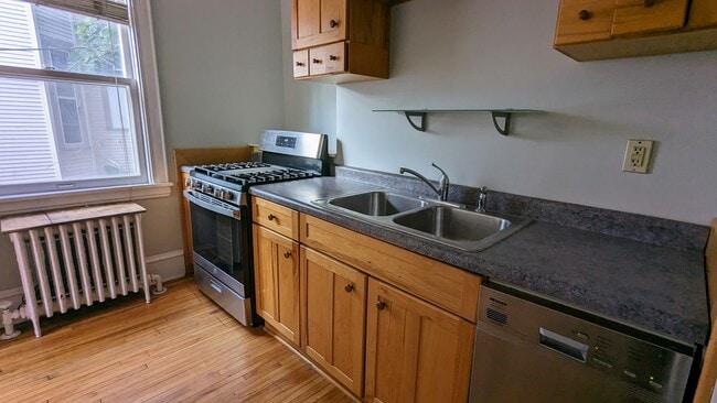 Photo - 3017 Knox Ave S