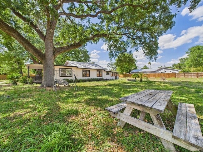 Photo - 348 Gordon Ave