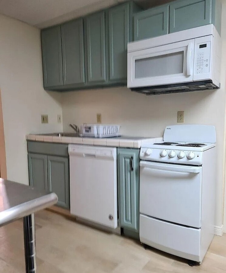 Photo - 116 E Second St