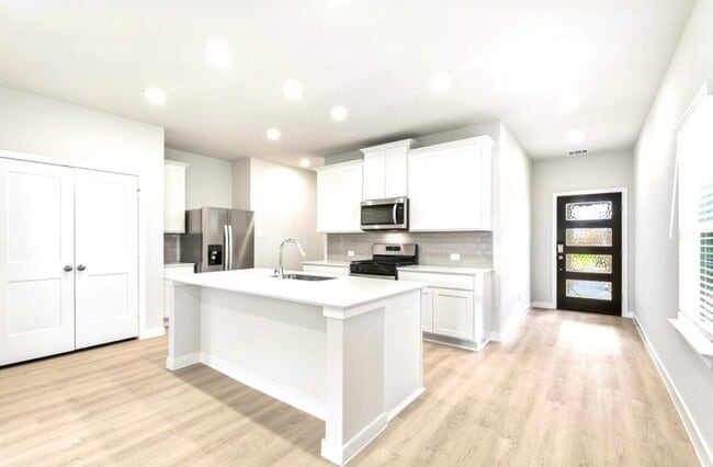 Photo - 32915 Silver Mdw Wy