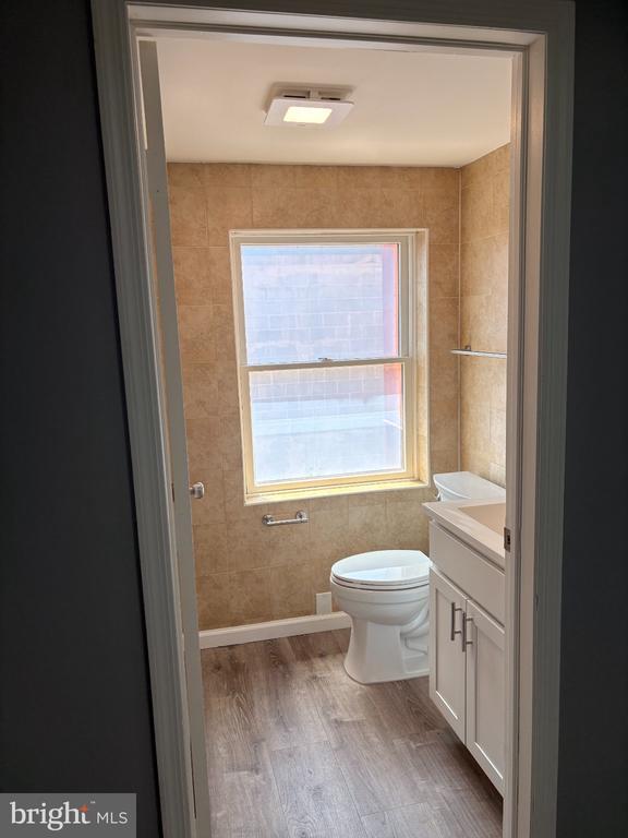 Photo - 723 N King St