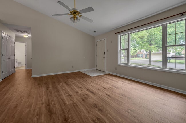 Photo - 2347 Stonewood Ln