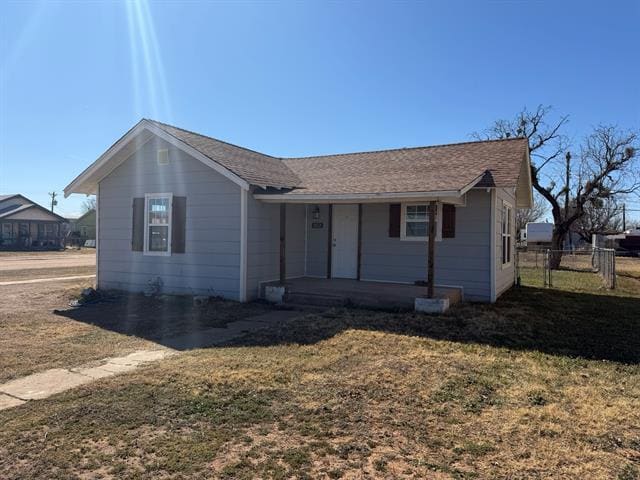 Photo - 352 SW Ave A