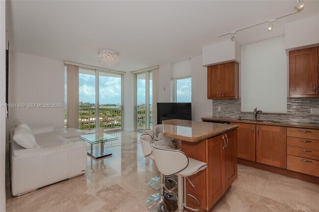 Photo - 1755 E Hallandale Beach Blvd Unidad 1407E