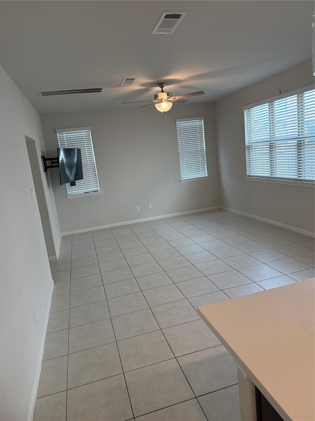 Photo - 31127 Mahogany Fir Trl