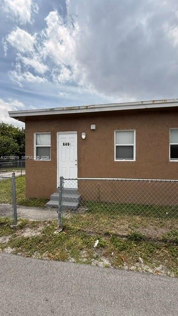 Photo - 646 NW 14th Terrace Unit APT EAST