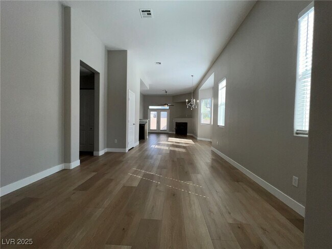 Photo - 10780 Valencia Hills St