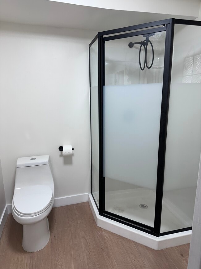 Bathroom 2 - 1734 Prospect Ave Unit B2