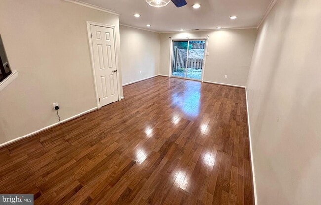 Photo - 73 Ash Stoker Ln