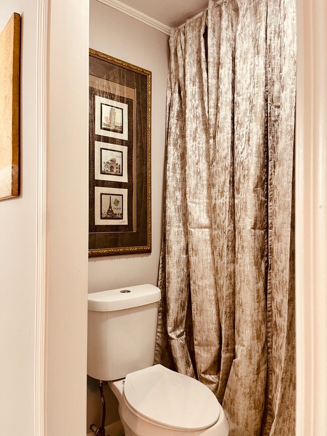 10701 San Joaquin Valley Dr