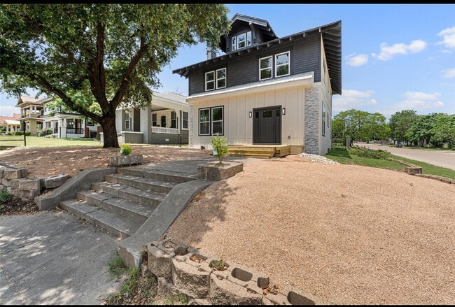 Photo - 2201 Morrow Ave