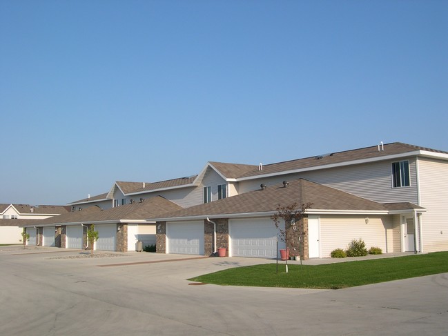 Wheatland Townhomes - Wheatland Townhomes