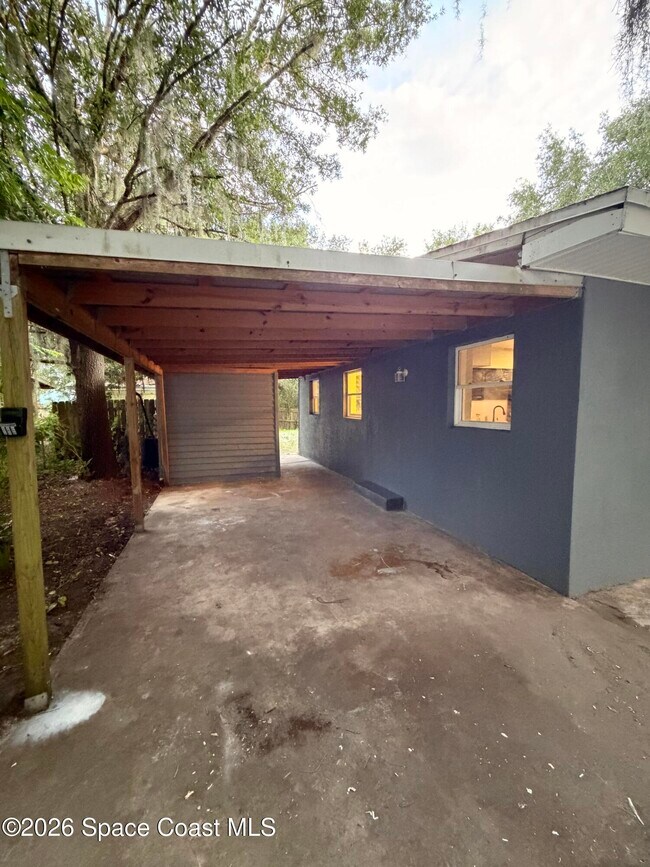 2309 Anna Dr
