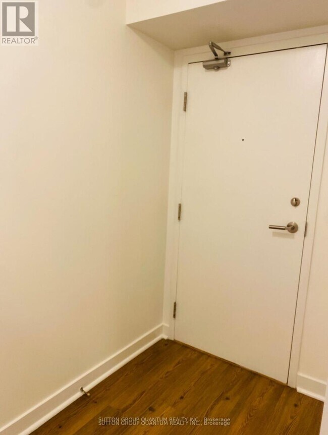 Photo - 25 Telegram Mews Unité 502