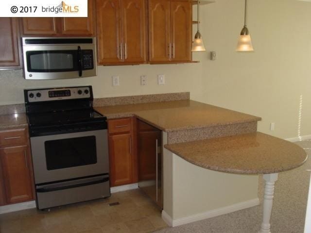 Building Photo - Lovely upgraded studio condo with resort-like amenities at desirable Watergate by the bay! Unit F386