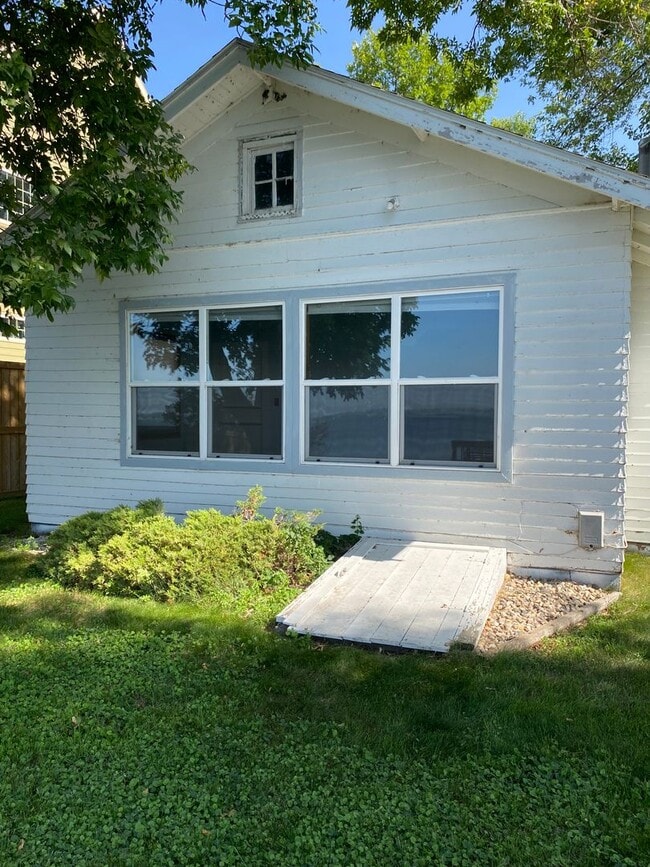 Photo - 2 BEDROOM LAKE HOUSE!