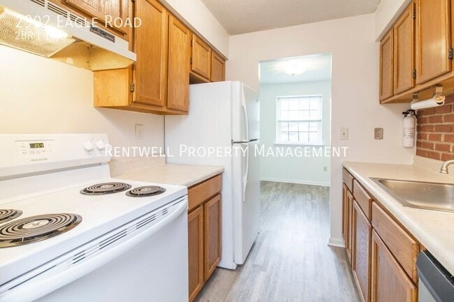 Photo - 2902 Eagle Rd