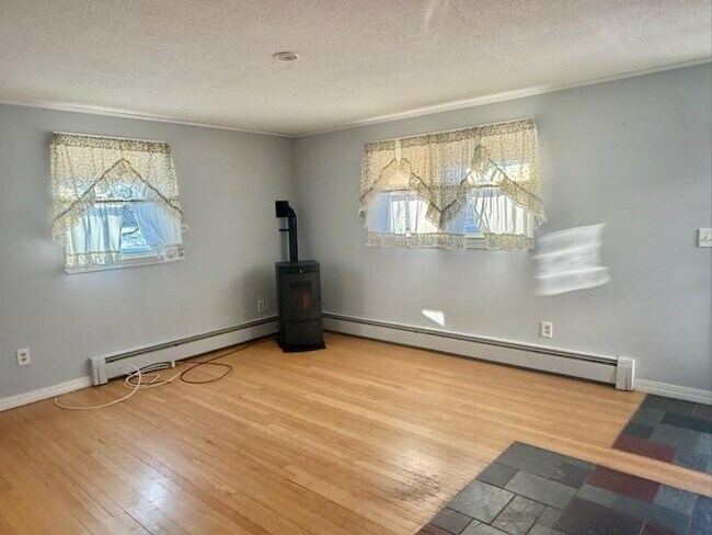 Photo - 101 Honeyman Ave