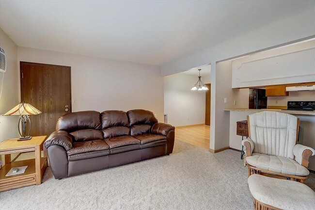 3215 W Mangold Ave Unit C