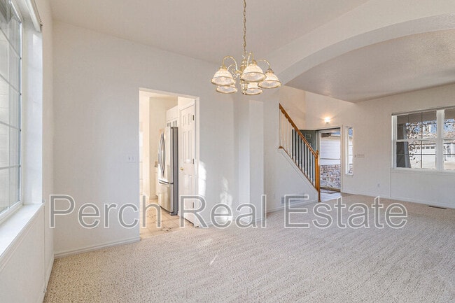 Photo - 113 Overland Ct