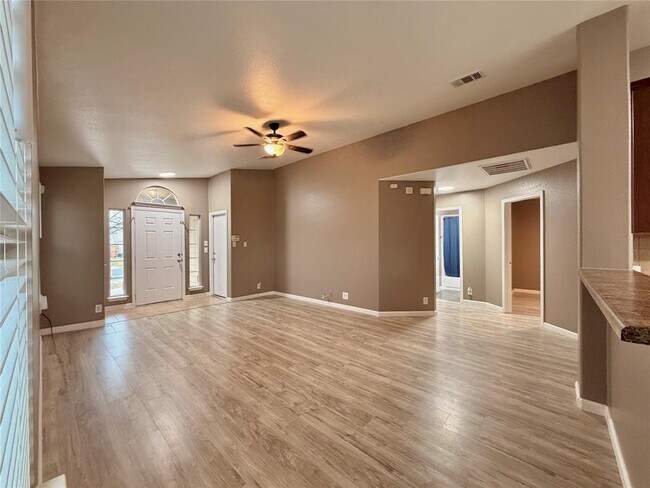 Photo - 12504 Paloma Blanca Way