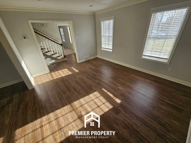 Photo - Executive 4BR Estate in Dogwood Trails | Houston High Schools & Designer Finishes