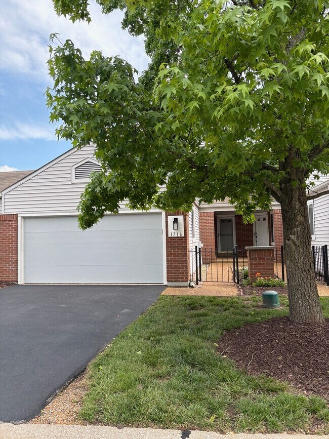 Photo - 1716 Highview Circle Ct