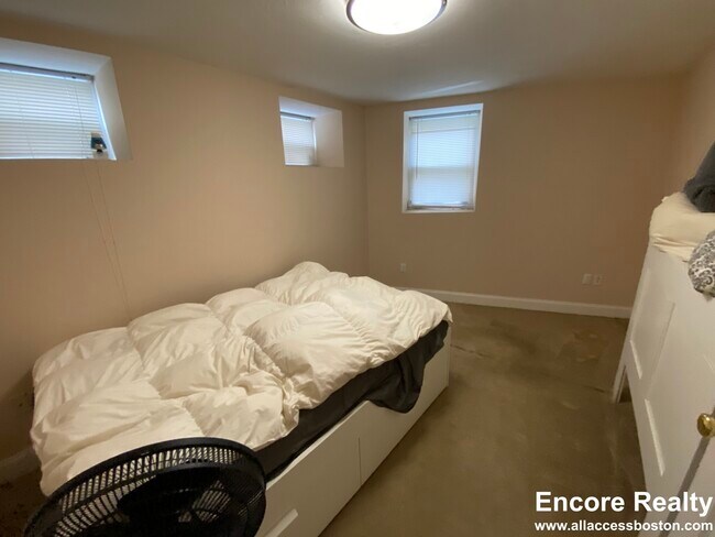 Photo - 895 Huntington Ave Unidad G-1