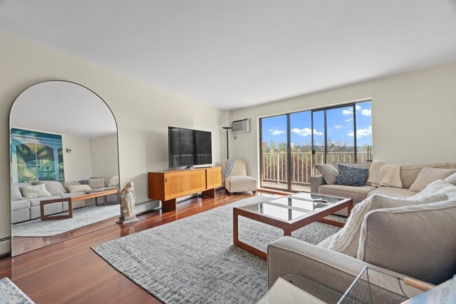 Photo - 141 Coolidge Ave Condo Unit 420