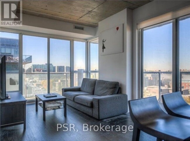 Photo - 1030 King St W Unité 1203