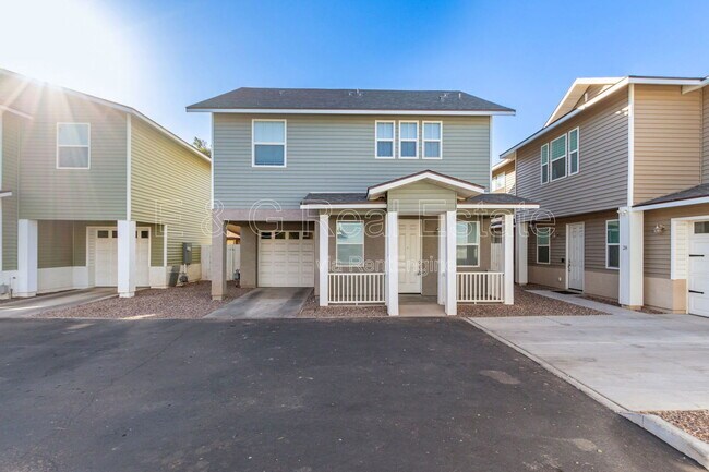 Building Photo - 3218 W Glendale Ave Unit 27