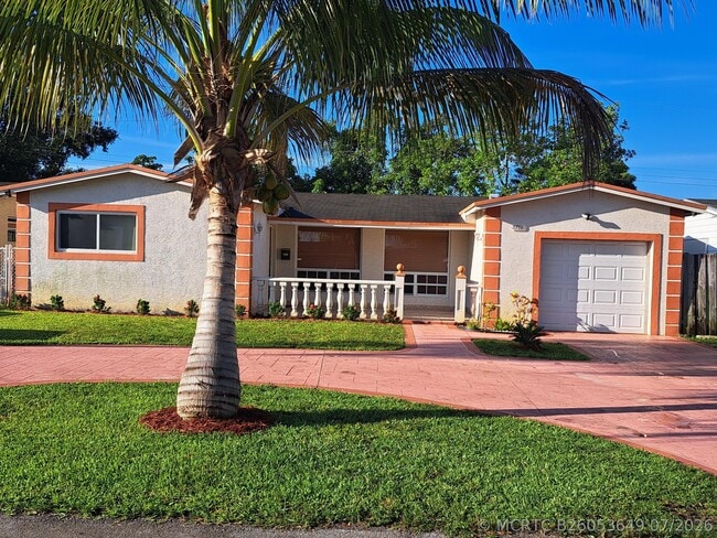 Building Photo - 7716 Alhambra Blvd