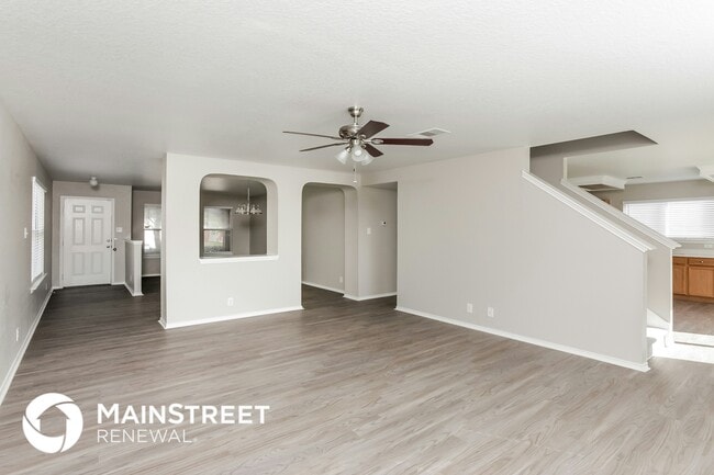 Photo - 121 Angus Way