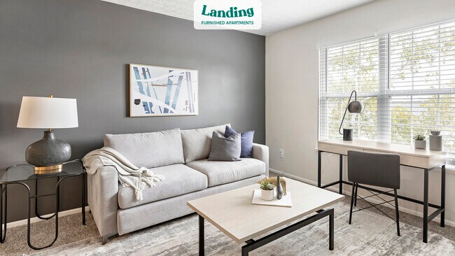 Photo - 9005 Oak Village Blvd Apartamento Unidad 8741.344743