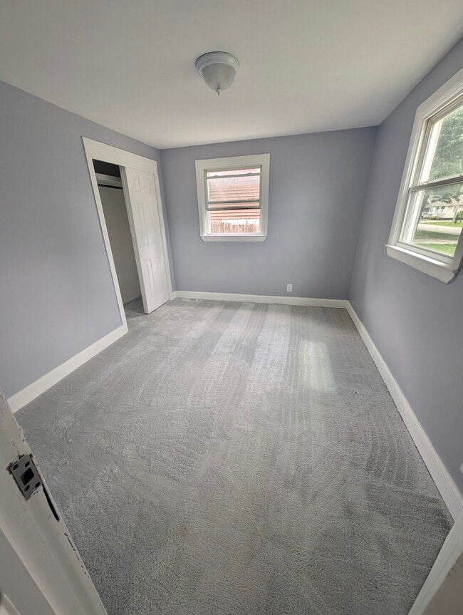 Photo - 1151 E Decamp St